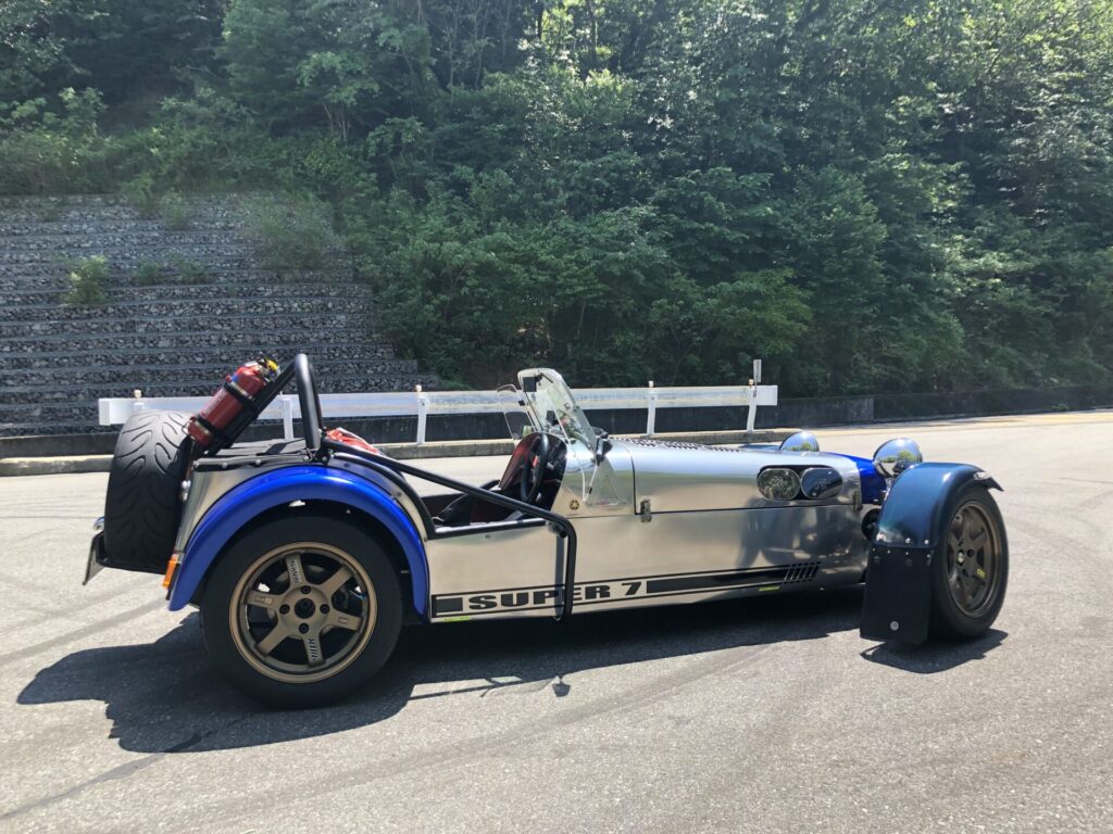 特選中古車スーパーセブン