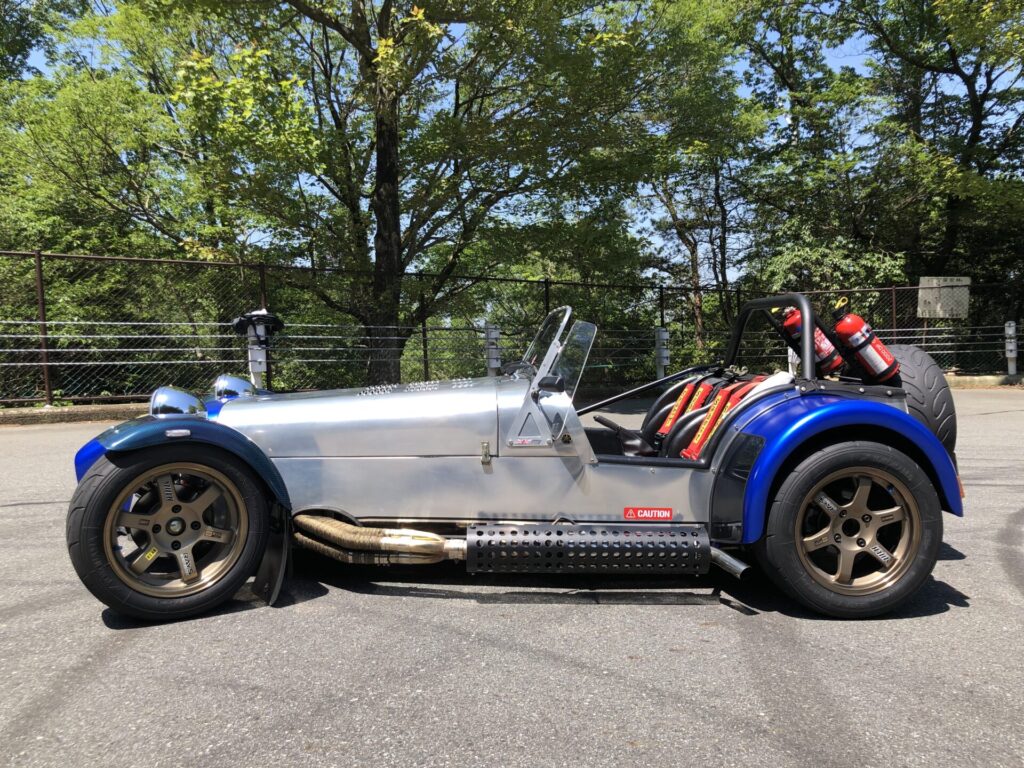 特選中古車スーパーセブン