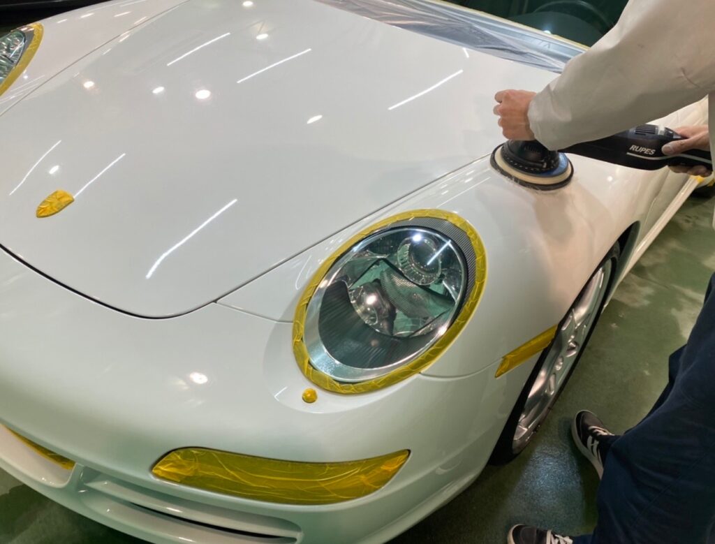 神戸・大阪ガラスコーティング専門店エスプリジャパン　PORSCHE９１１にガラスコーティング施工致しました。