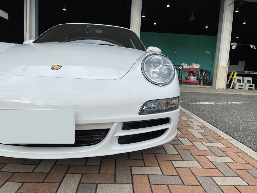 神戸・大阪ガラスコーティング専門店エスプリジャパン　PORSCHE９１１にガラスコーティング施工致しました。