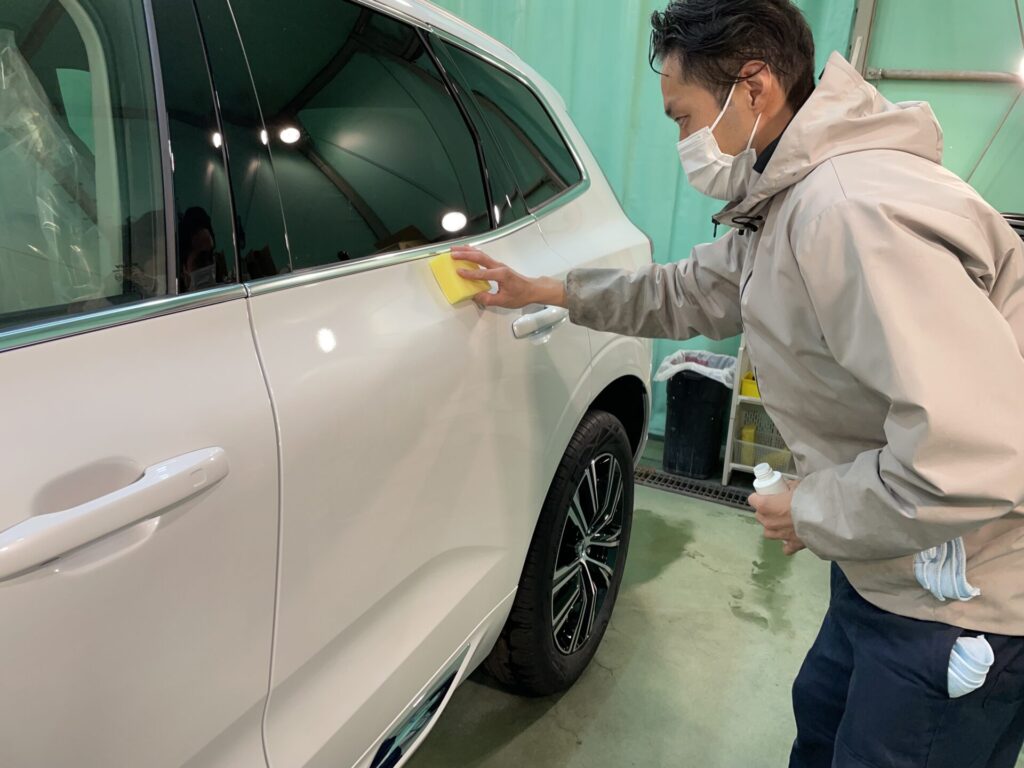 神戸・大阪ガラスコーティング専門店エスプリジャパントボルボ　XC60にガラスコーティング施工致しました。
