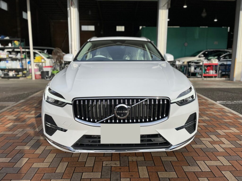 神戸・大阪ガラスコーティング専門店エスプリジャパントボルボ　XC60にガラスコーティング施工致しました。