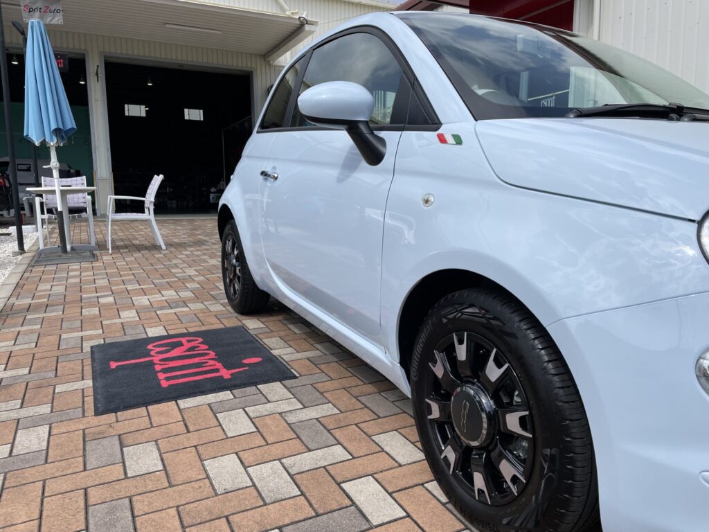 神戸・大阪ガラスコーティング専門店エスプリジャパンFIAT・５００にガラスコーティング施工致しました。