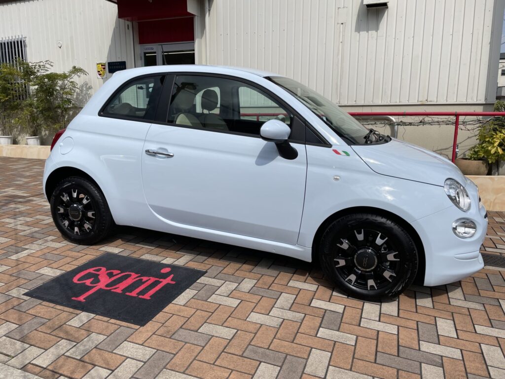 神戸・大阪ガラスコーティング専門店エスプリジャパンFIAT・５００にガラスコーティング施工致しました。