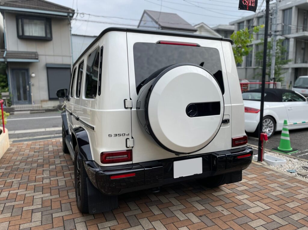 神戸・大阪ガラスコーティング専門店エスプリジャパンメルセデスベンツ・G350dにガラスコーティング施工致しました。