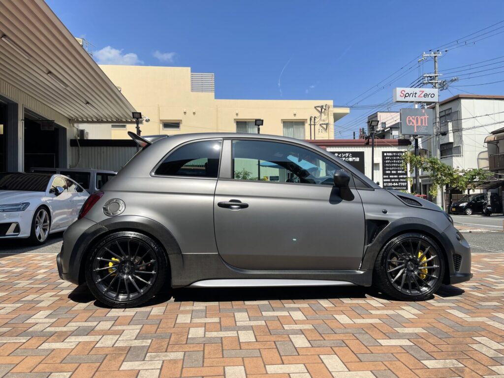 神戸・大阪ガラスコーティング専門店エスプリジャパンABARTH・５９５にマット塗装専用ガラスコーティング施工致しました。