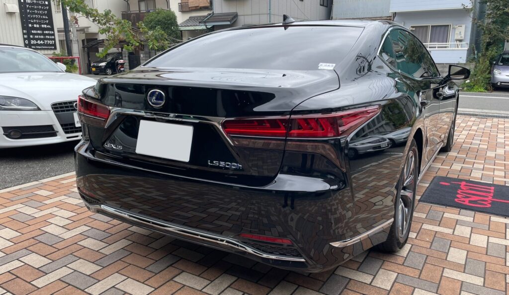 神戸・大阪ガラスコーティング専門店エスプリジャパン LEXUS・LS５００hにガラスコーティング施工致しました。