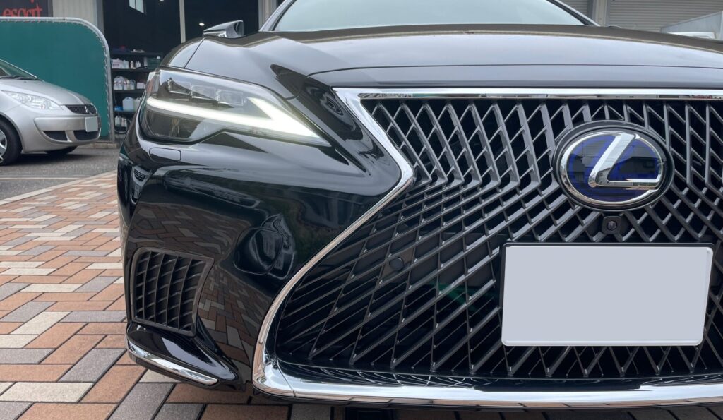 神戸・大阪ガラスコーティング専門店エスプリジャパン LEXUS・LS５００hにガラスコーティング施工致しました。