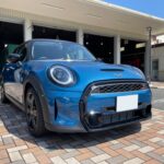 神戸・大阪ガラスコーティング専門店エスプリジャンCミニクーパーにコーティング施工致しました。