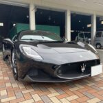 神戸・大阪ガラスコーティング専門店エスプリジャパンMC20にコーティング施工致しました。